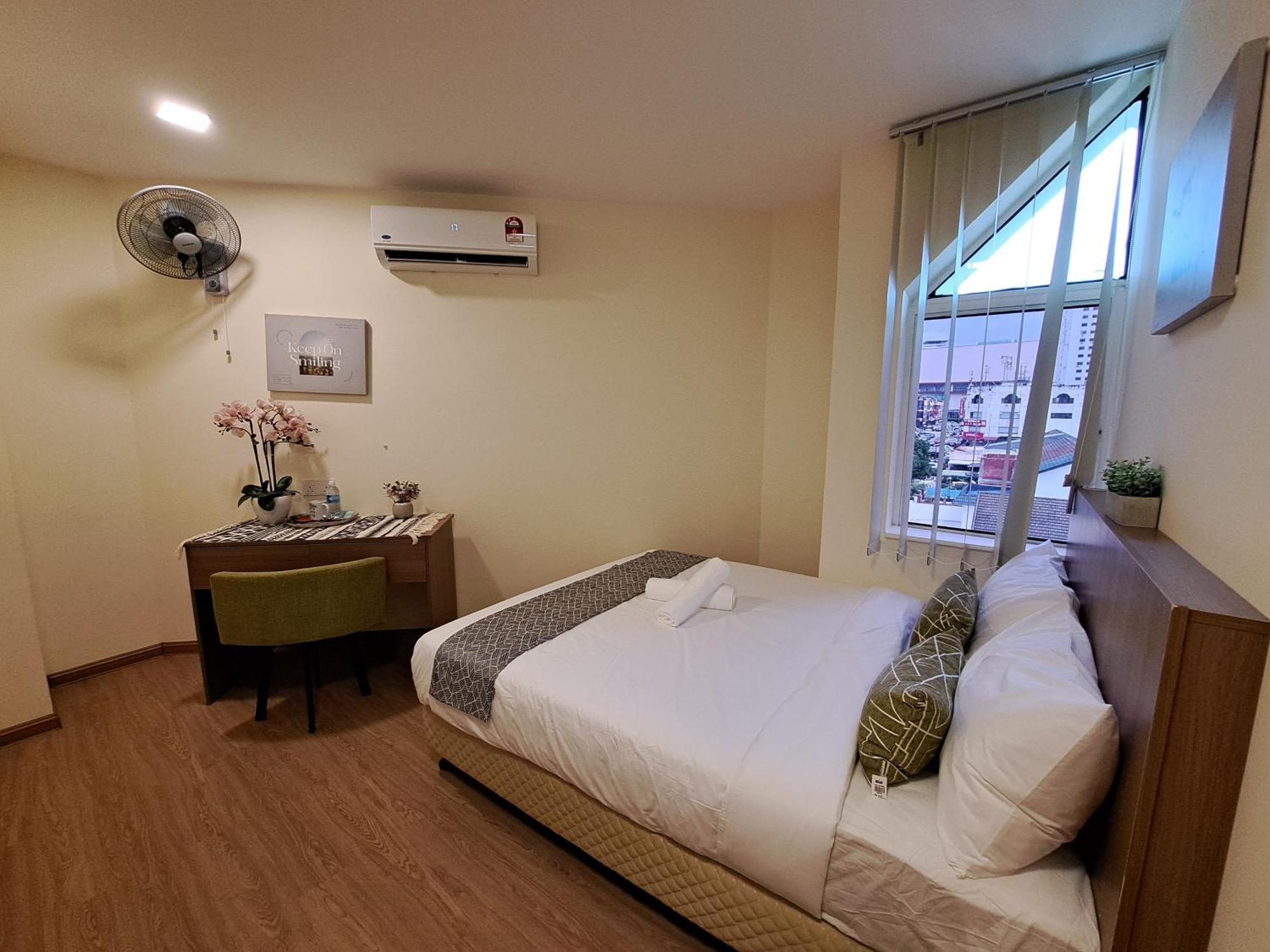 פטלין ג'איה Scc Hotel Pj מראה חיצוני תמונה